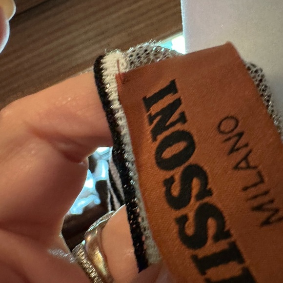 NWT Missoni Silver, Gold and Black Textured Tank Top - Picture 7 of 8